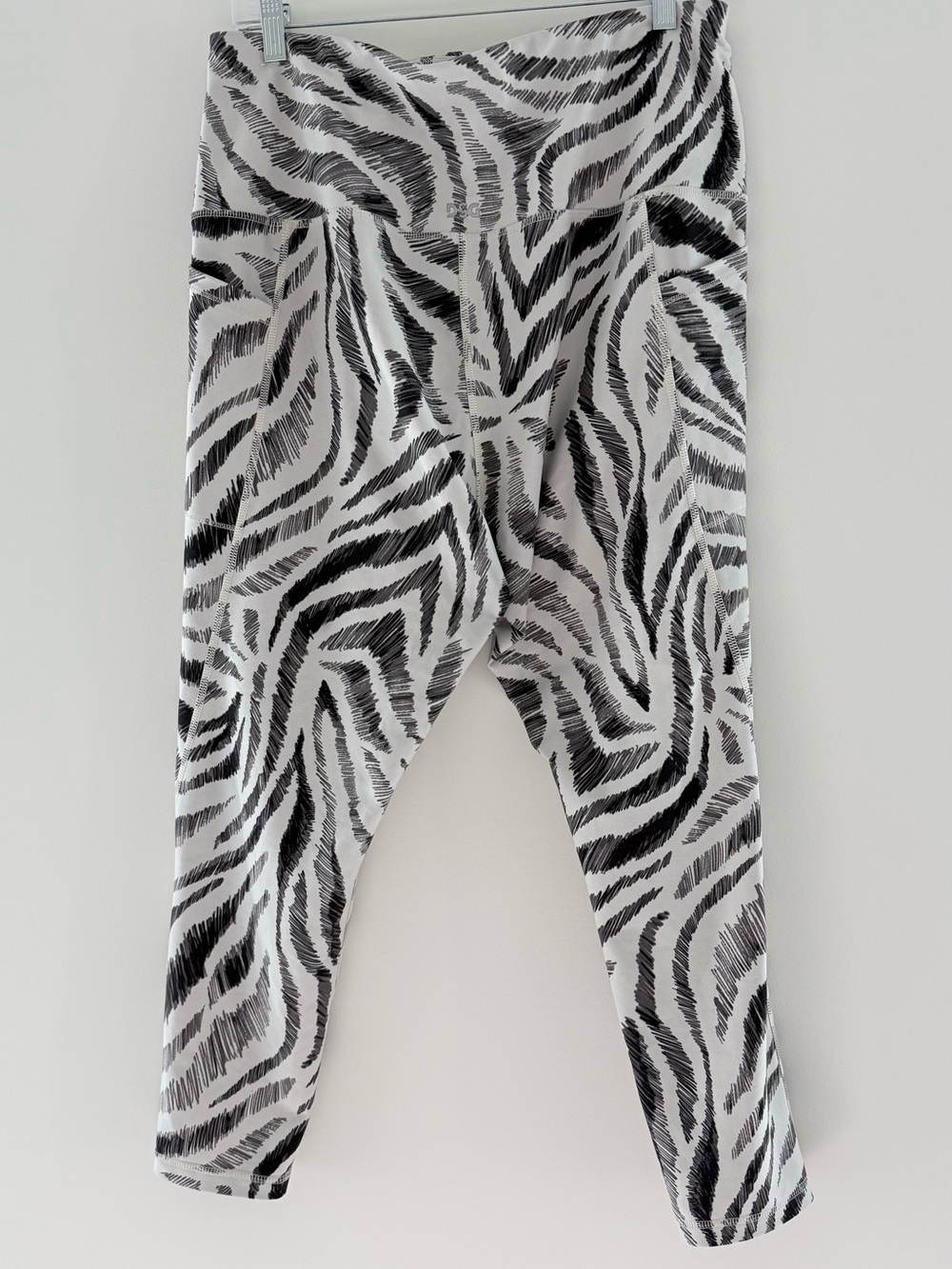 DSG Zebra Print Leggings - Black and White